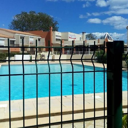 Capao Appartement Climatise Grande Terrasse Place Parking & Piscine Agde Bagian luar foto