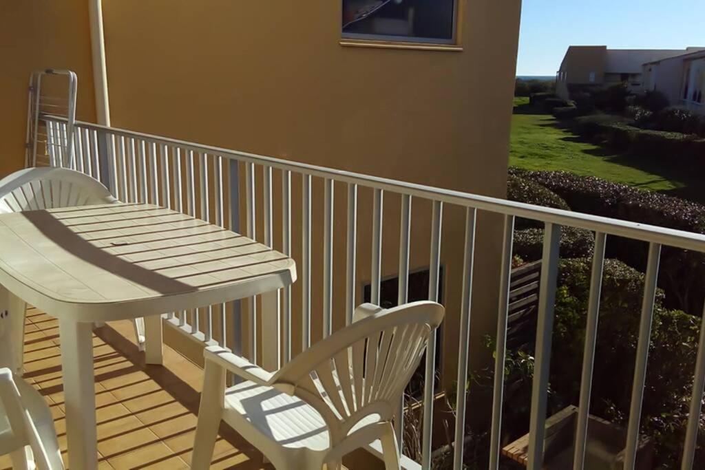 Capao Appartement Climatise Grande Terrasse Place Parking & Piscine Agde Bagian luar foto